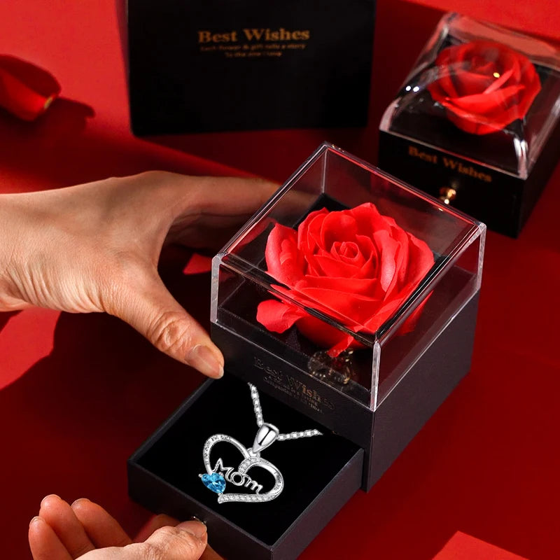 O presente perfeito para emocionar quem você ama: uma rosa eterna, uma joia delicada e uma mensagem inesquecível em um só lugar.