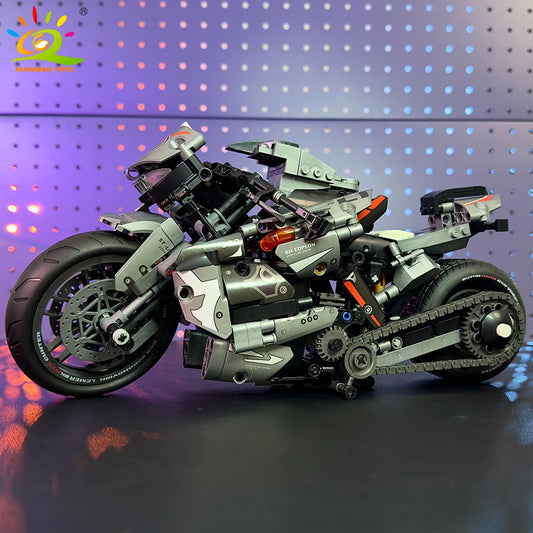 Monte seu próprio modelo de moto com os blocos Huiqibao, feitos de plástico ABS ecológico e projetados para entusiastas e apaixonados por motos e para colecionadores.