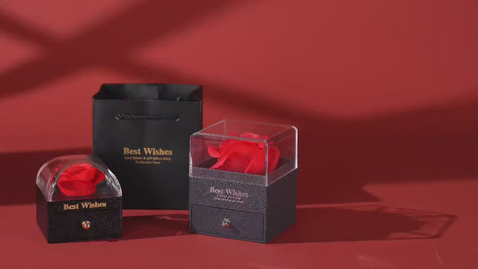 O presente perfeito para emocionar quem você ama: uma rosa eterna, uma joia delicada e uma mensagem inesquecível em um só lugar.
